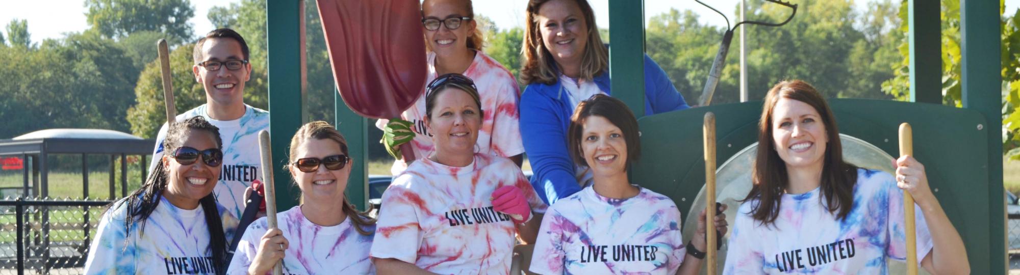 YLS members volunteering